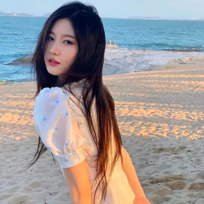 俏探女娇娃